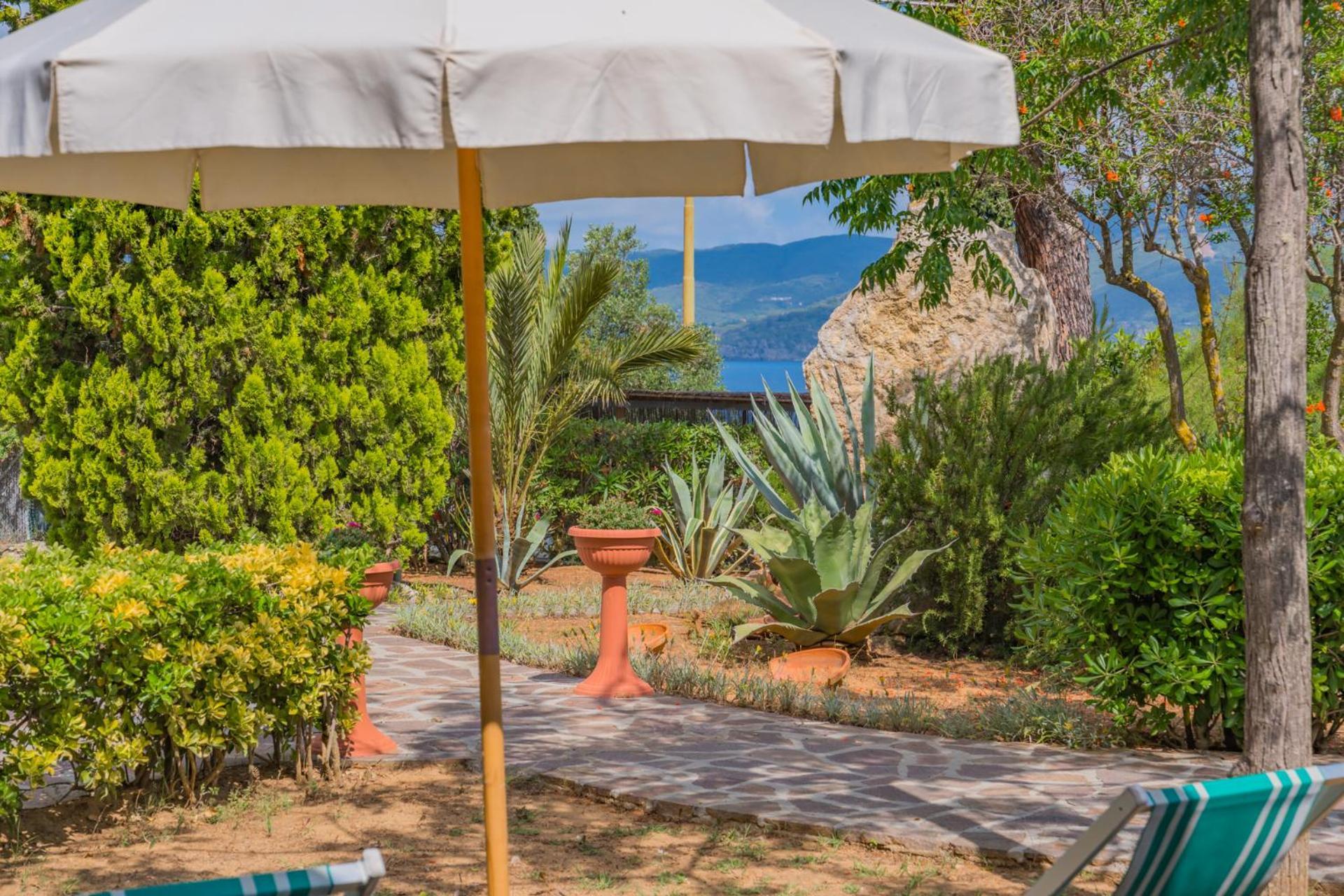 Residence Baia Delle Grazie Casa Morcone 외부 사진